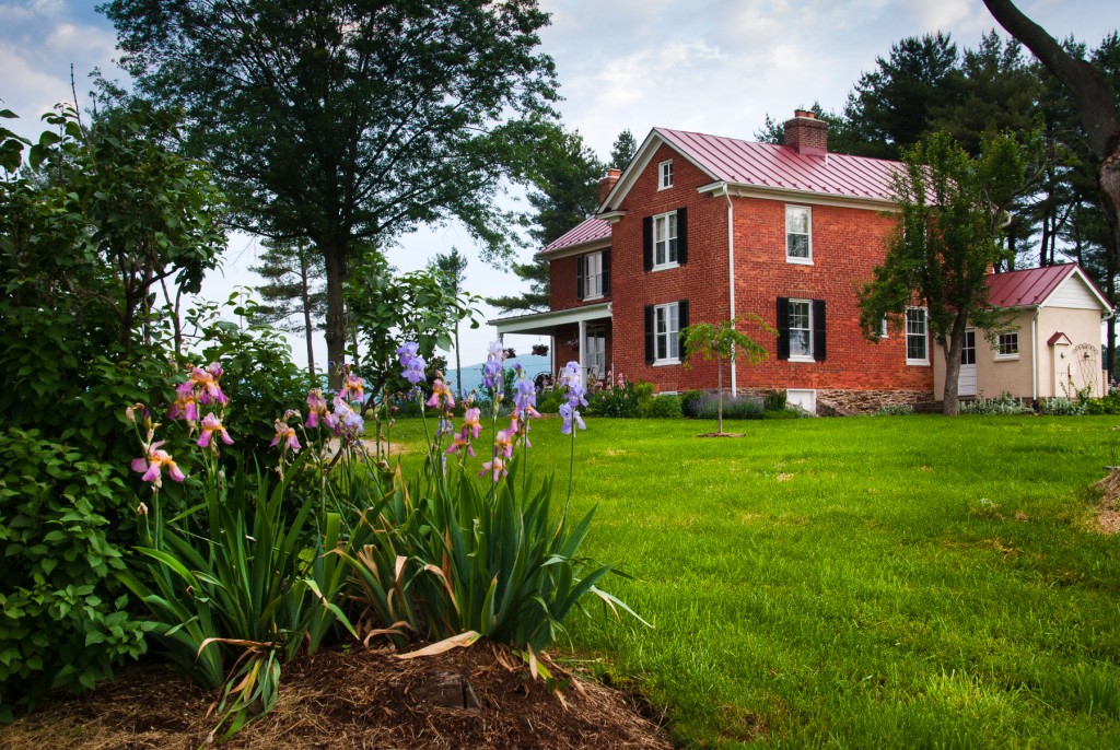 Who built this Farmhouse? Uncovering the Mystery of Bushrod Lynn East