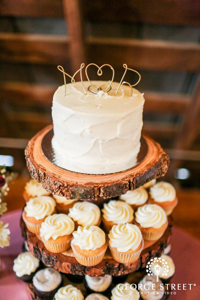 5 Alternative Wedding Desserts Your Guests Will Love